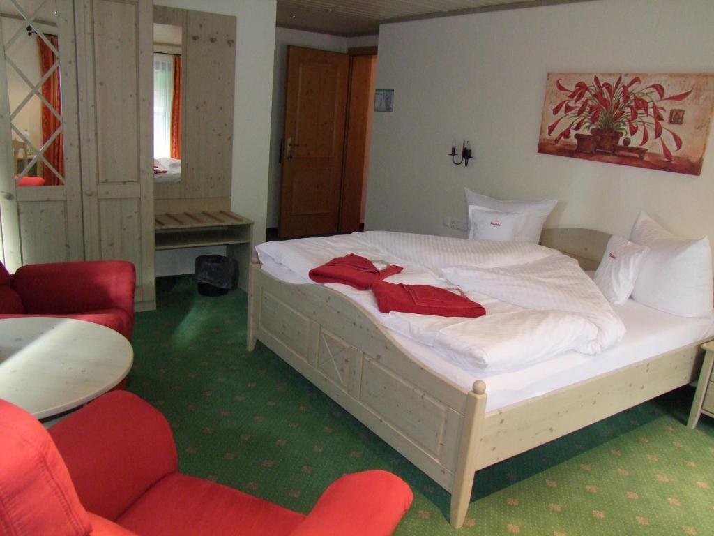 אוברשטאופן Hubertushof Hotel Garni חדר תמונה