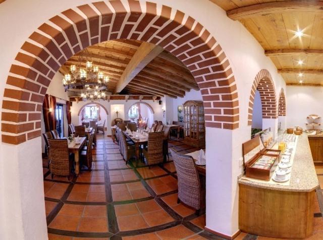אוברשטאופן Hubertushof Hotel Garni מראה חיצוני תמונה