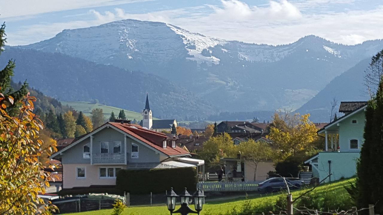 אוברשטאופן Hubertushof Hotel Garni מראה חיצוני תמונה